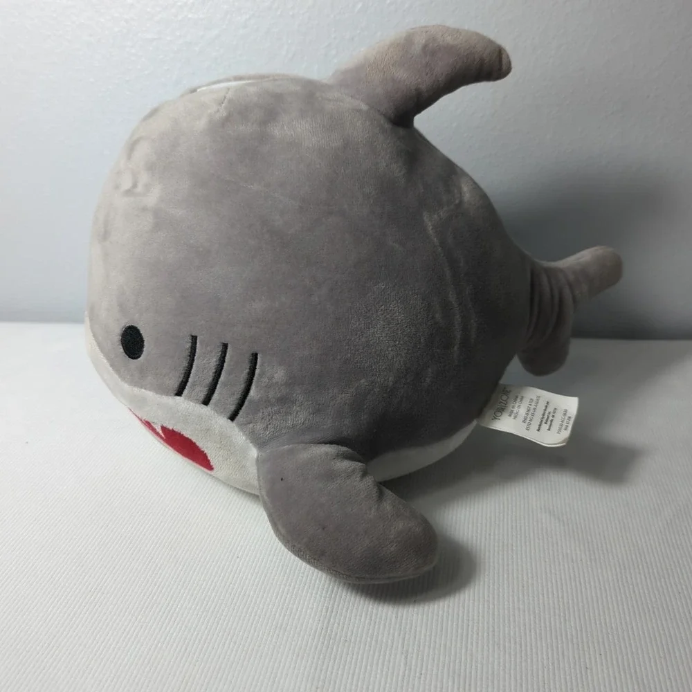 Your Zone Gray And White Plush‎ Shark Bank With Stopper Soft Great Condition